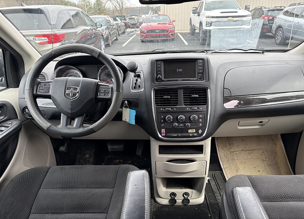 
								DODGE GRAND CARAVAN SE full									