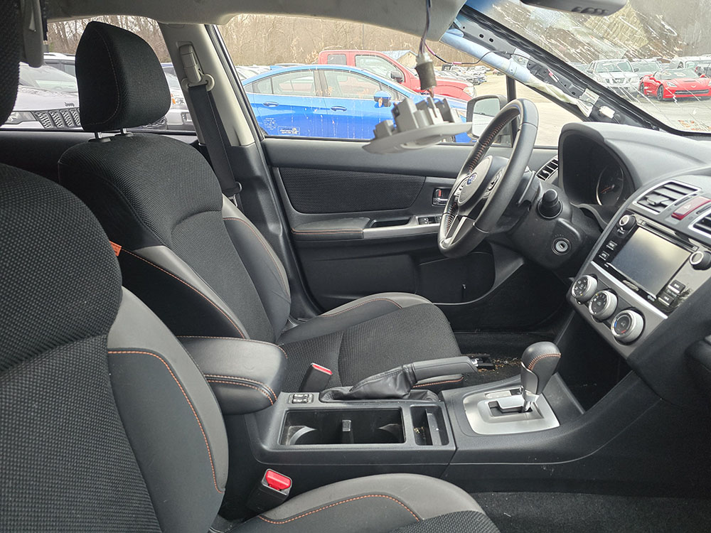 
								SUBARU CROSSTREK PREMIUM full									