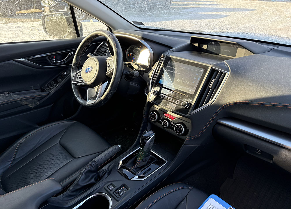 
								SUBARU CROSSTREK LIMITED full									