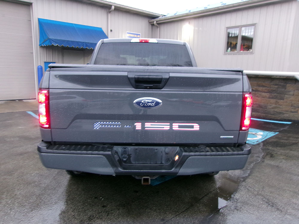 
								FORD F-150 FX4 SUPER CREW CAB full									