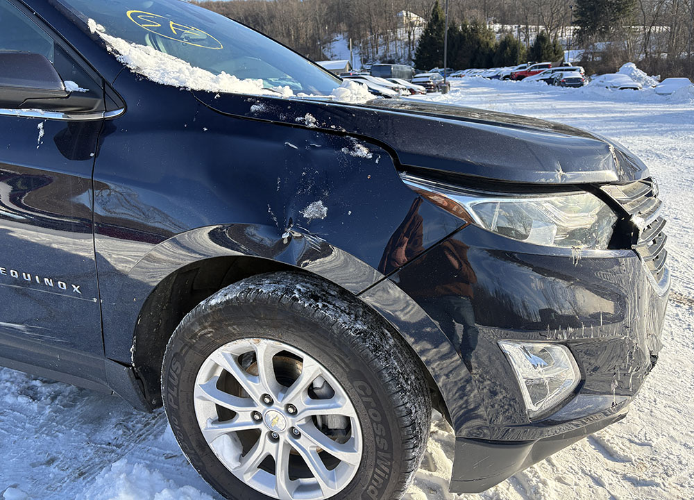 
								CHEVROLET EQUINOX LT full									