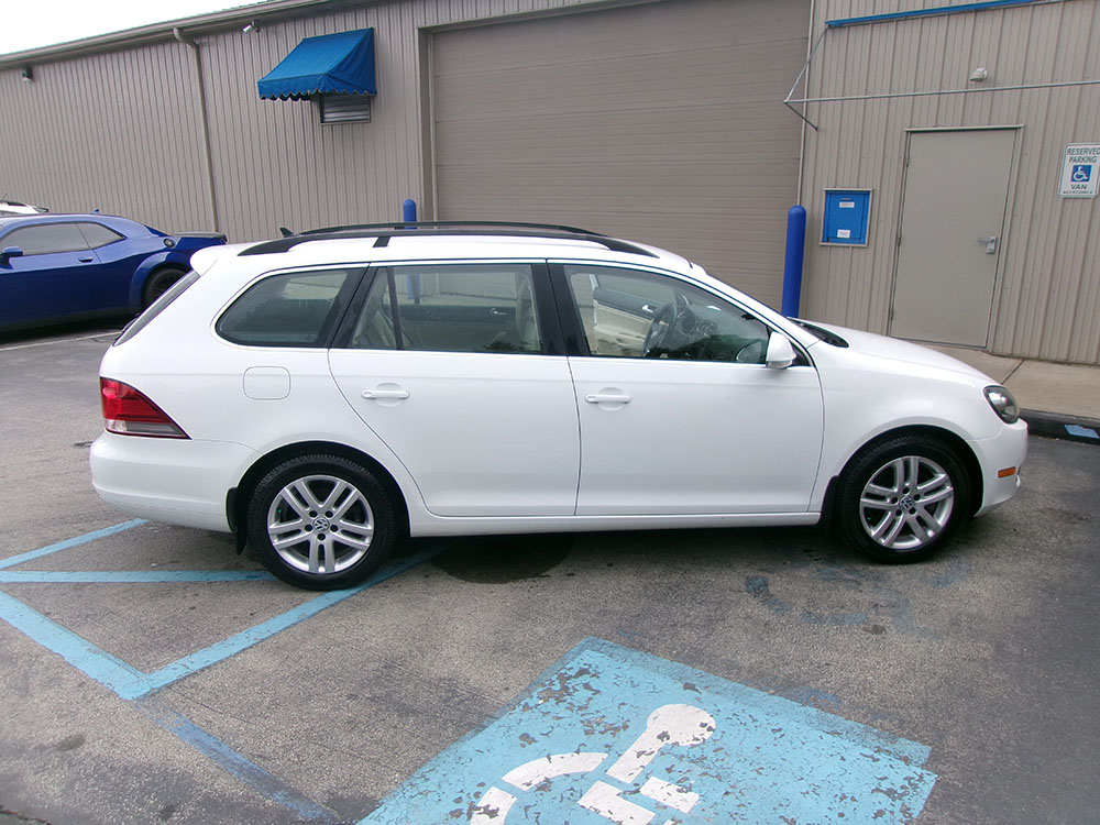 
								VOLKSWAGEN JETTA TDI full									