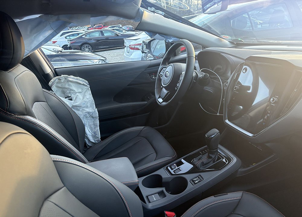 
								SUBARU CROSSTREK LIMITED full									