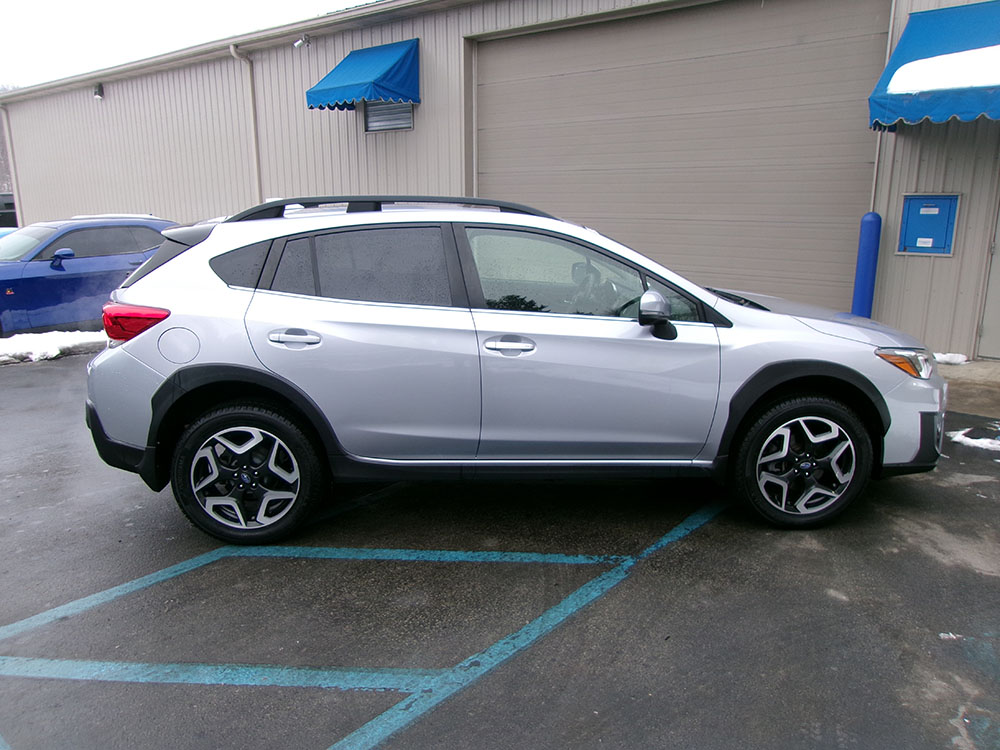 
								SUBARU CROSSTREK LIMITED full									