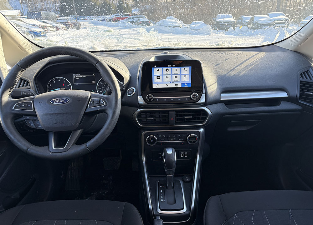 
								FORD ECOSPORT SE full									