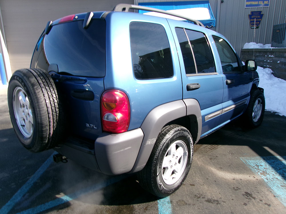 
								JEEP LIBERTY SPORT full									
