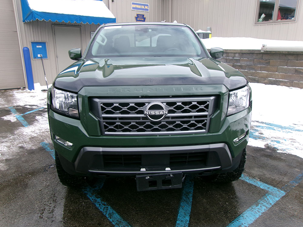 
								NISSAN FRONTIER SV CREW CAB full									
