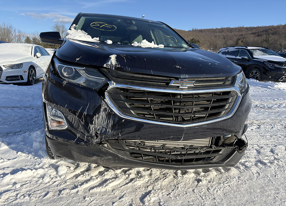 
								CHEVROLET EQUINOX LT full									