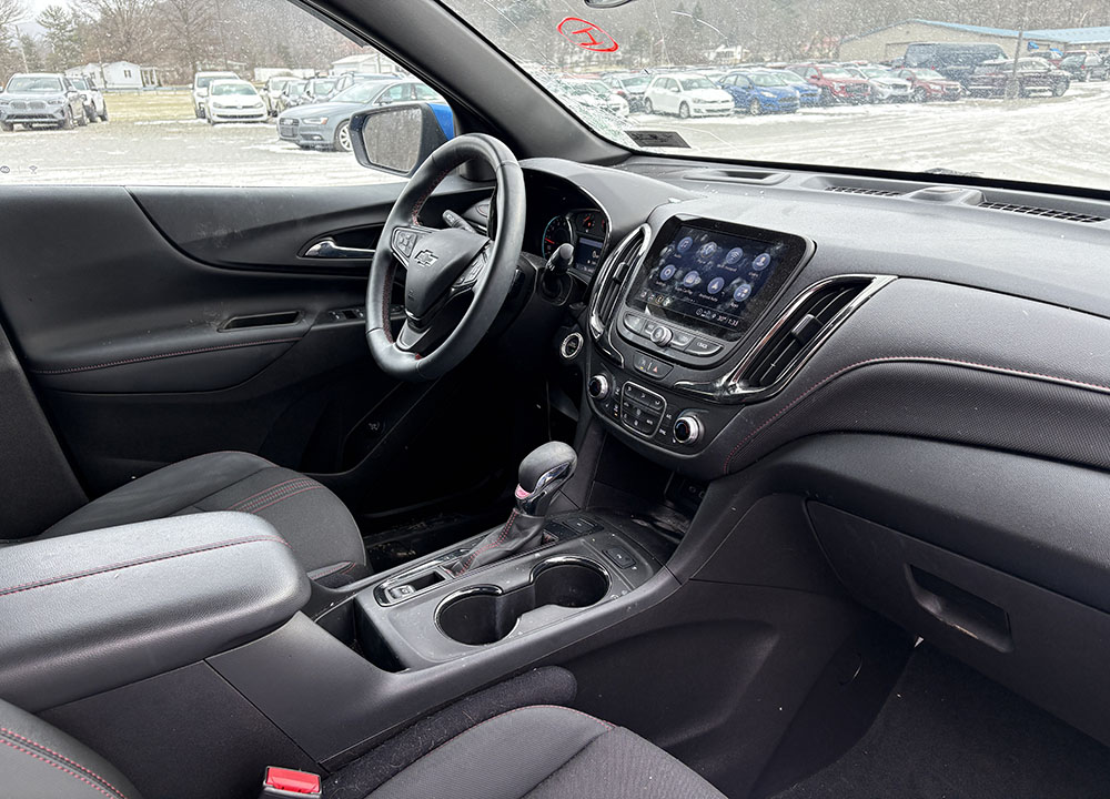 
								CHEVROLET EQUINOX RS full									