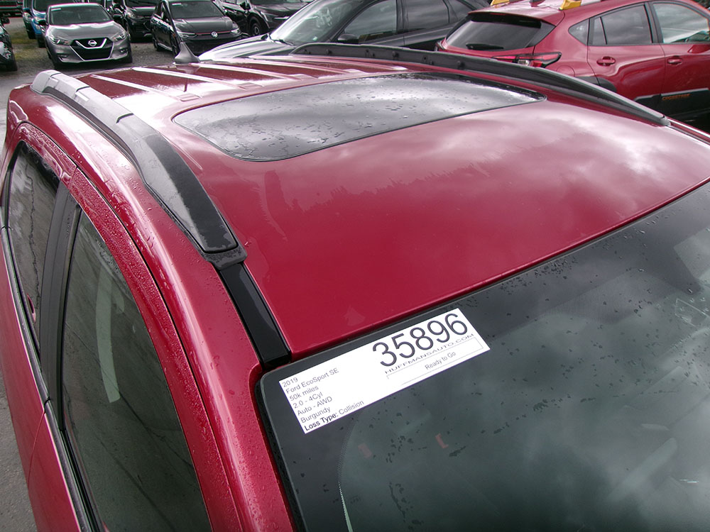 
								FORD ECOSPORT SE full									