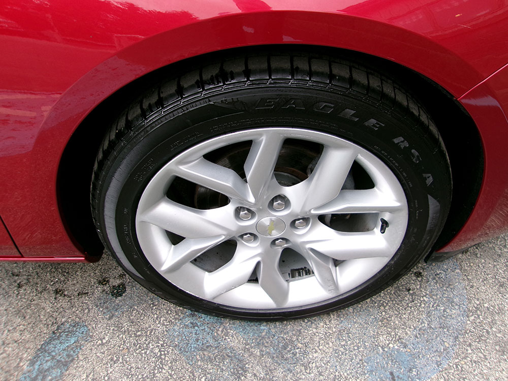 
								CHEVROLET IMPALA LT full									