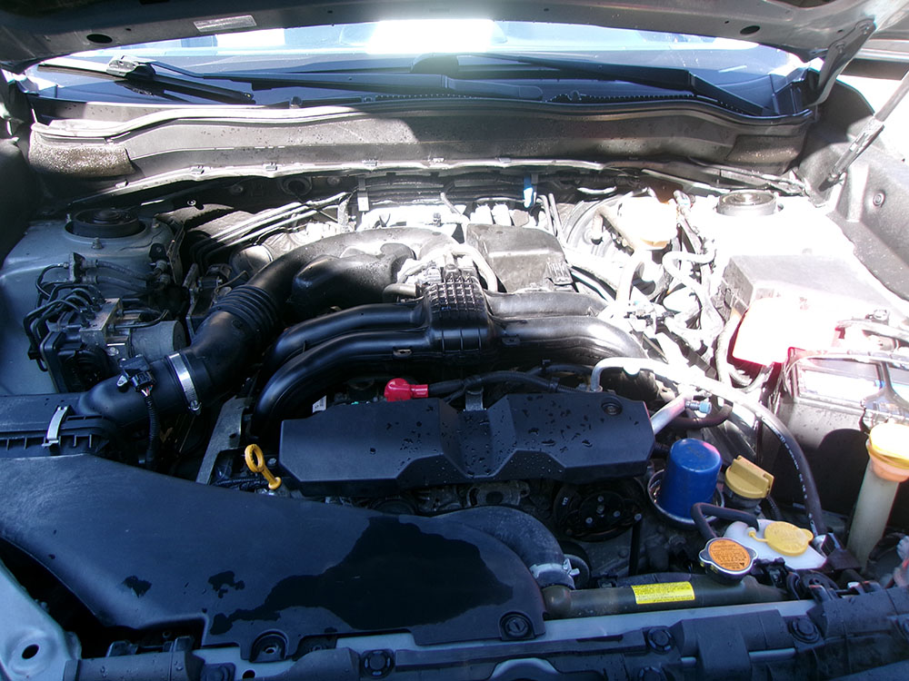 
								SUBARU FORESTER PREMIUM full									