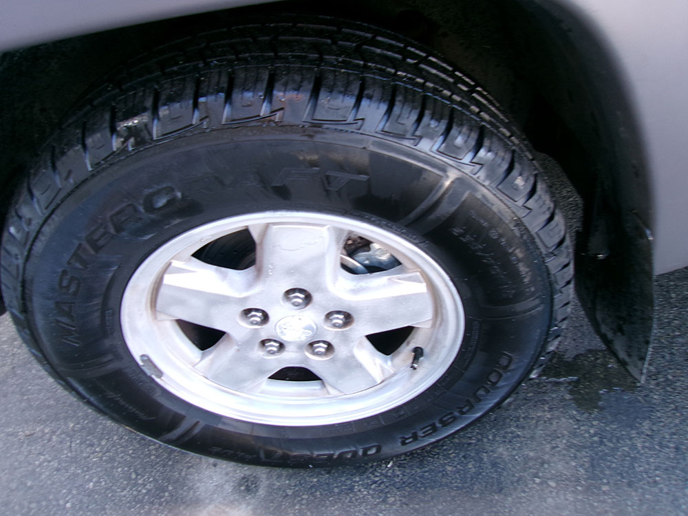 
								JEEP LIBERTY SPORT full									