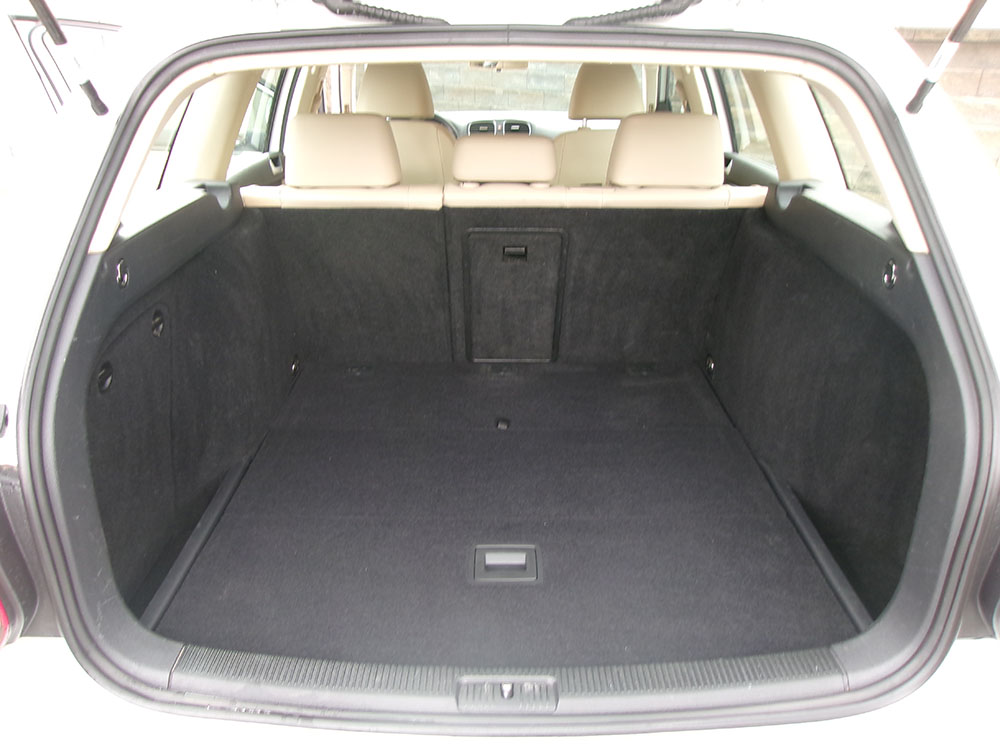 
								VOLKSWAGEN JETTA TDI full									