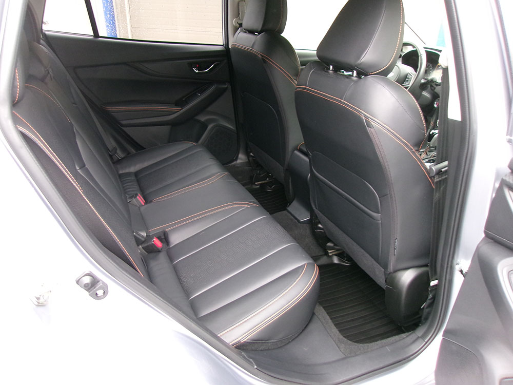 
								SUBARU CROSSTREK LIMITED full									