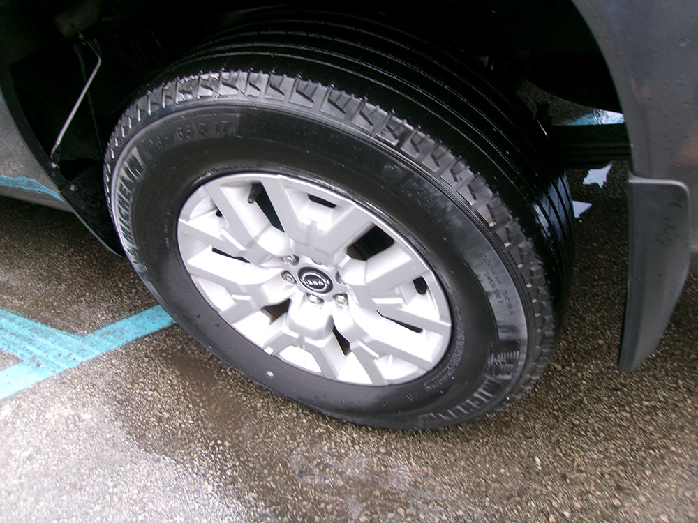 
								NISSAN FRONTIER SV KING CAB full									