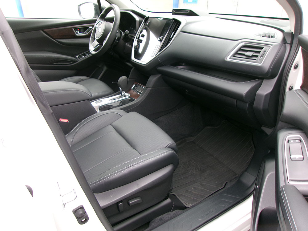 
								SUBARU ASCENT TOURING full									