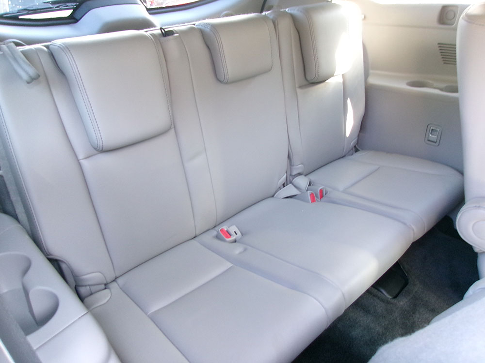 
								TOYOTA HIGHLANDER LIMITED full									