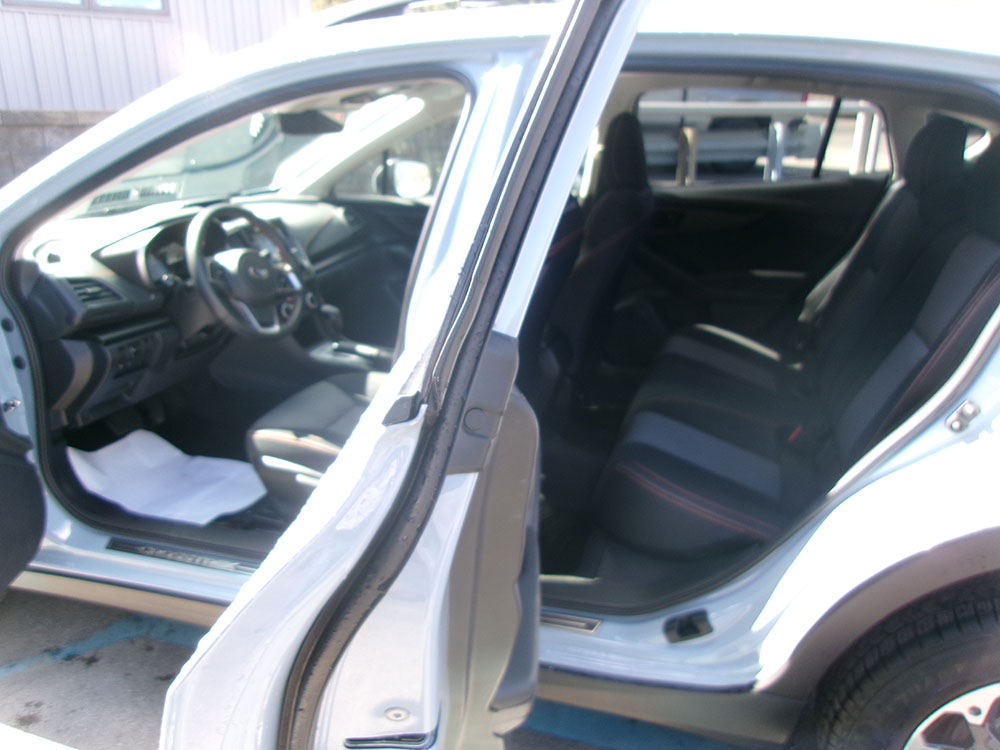 
								SUBARU CROSSTREK PREMIUM full									