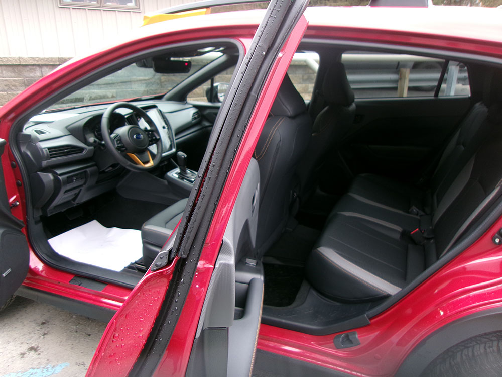 
								SUBARU CROSSTREK WILDERNESS full									