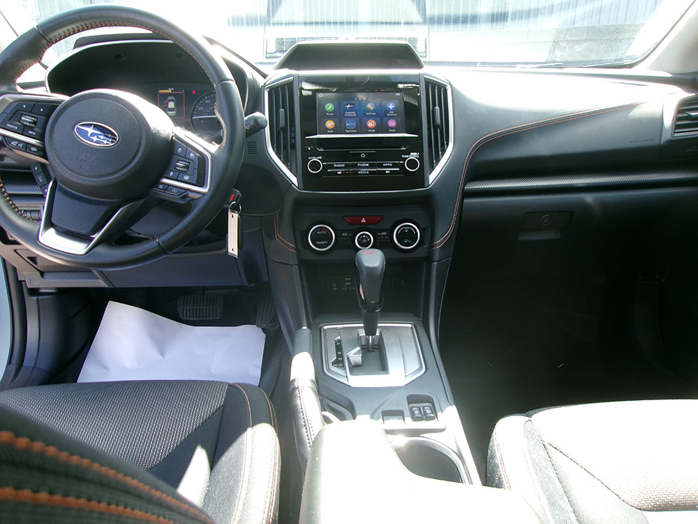 
								SUBARU CROSSTREK PREMIUM full									