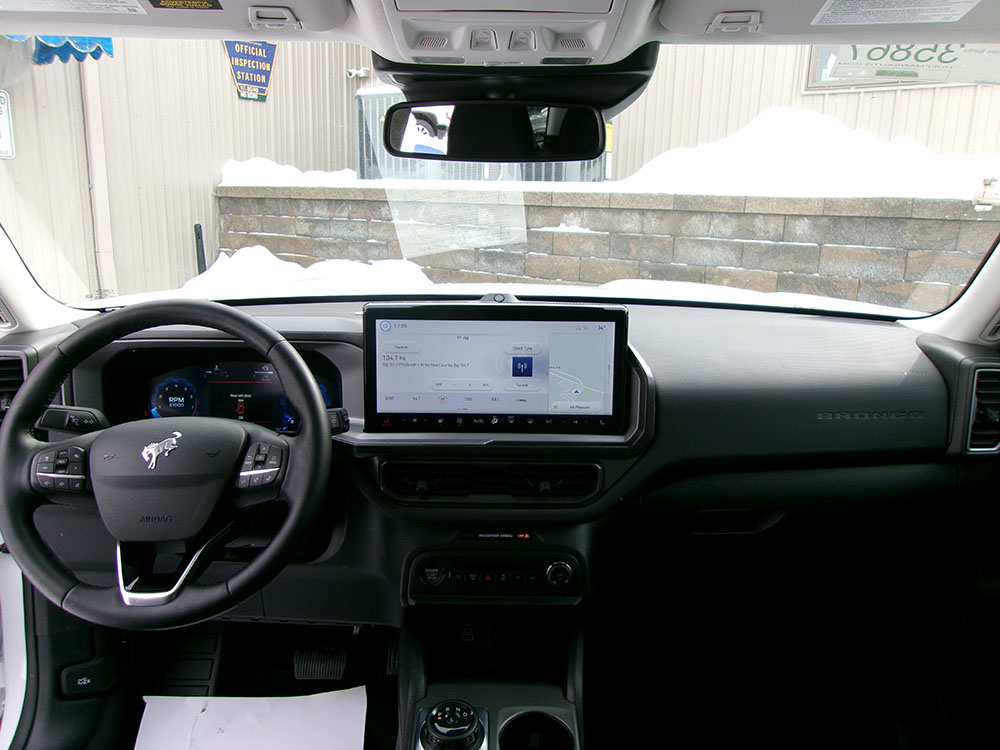 
								FORD BRONCO SPORT OUTER BANKS full									