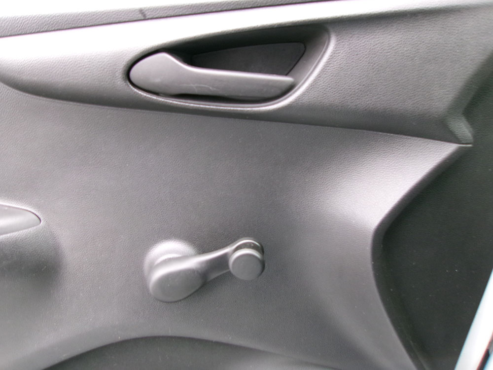 
								CHEVROLET SPARK LS full									