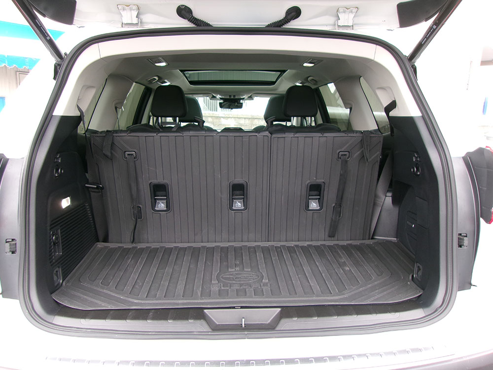 
								SUBARU ASCENT TOURING full									