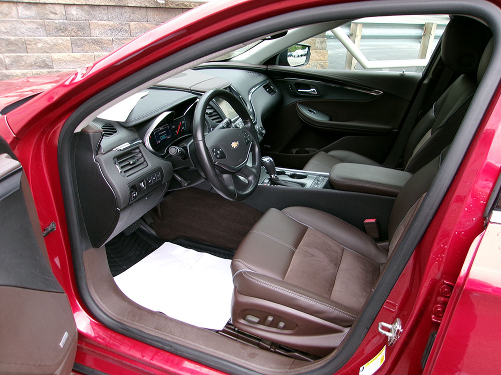 
								CHEVROLET IMPALA LT full									