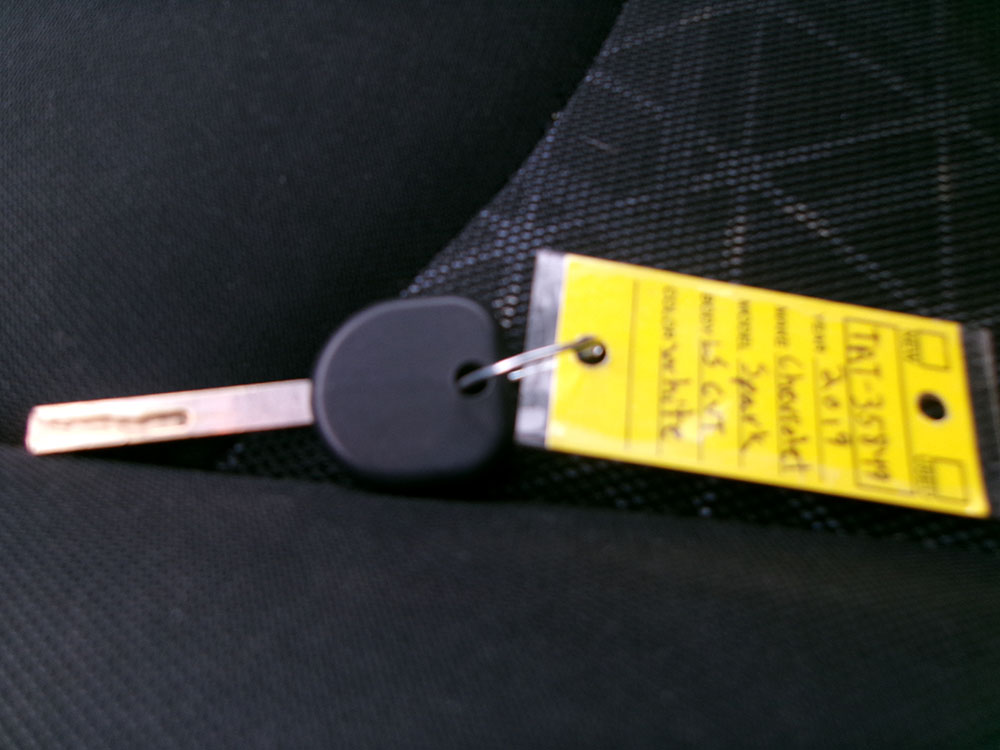 
								CHEVROLET SPARK LS full									