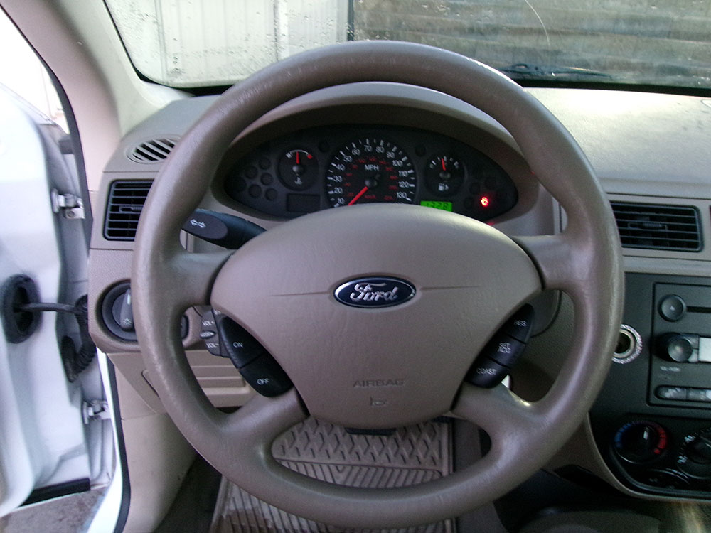 
								FORD FOCUS ZXW full									