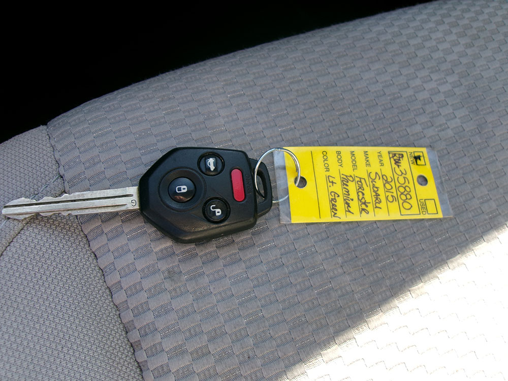 
								SUBARU FORESTER PREMIUM full									