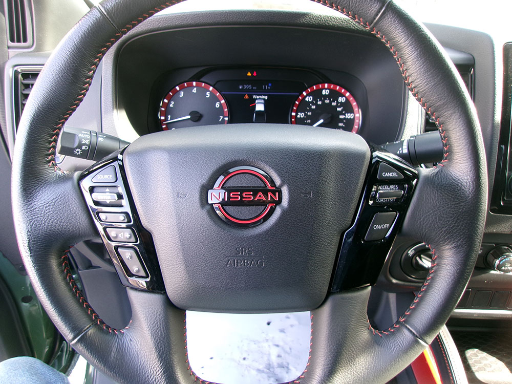 
								NISSAN FRONTIER PRO-4X CREW CAB full									