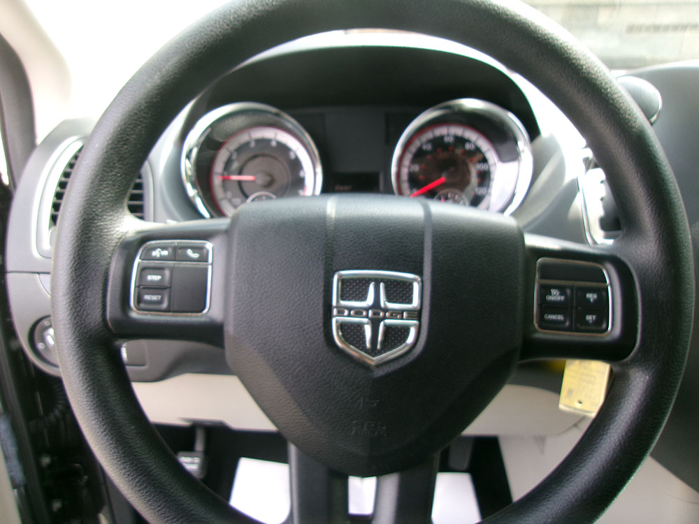 
								DODGE GRAND CARAVAN SE full									