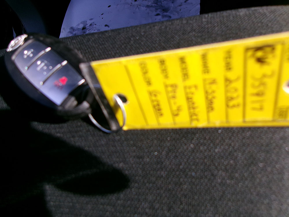 
								NISSAN FRONTIER PRO-4X CREW CAB full									