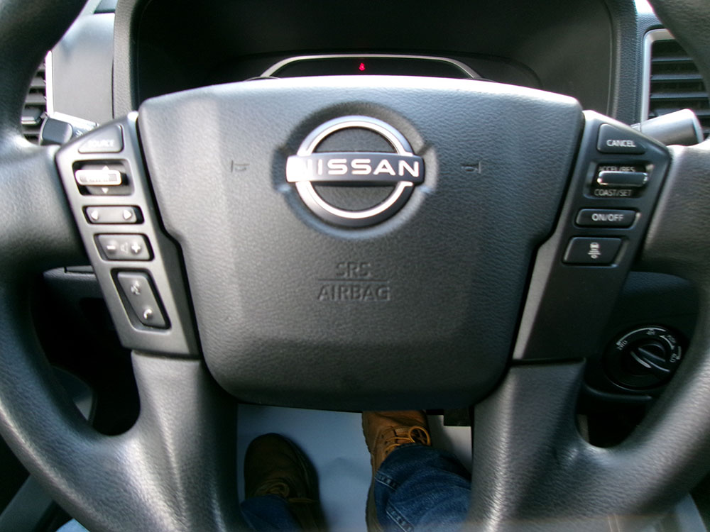 
								NISSAN FRONTIER SV KING CAB full									