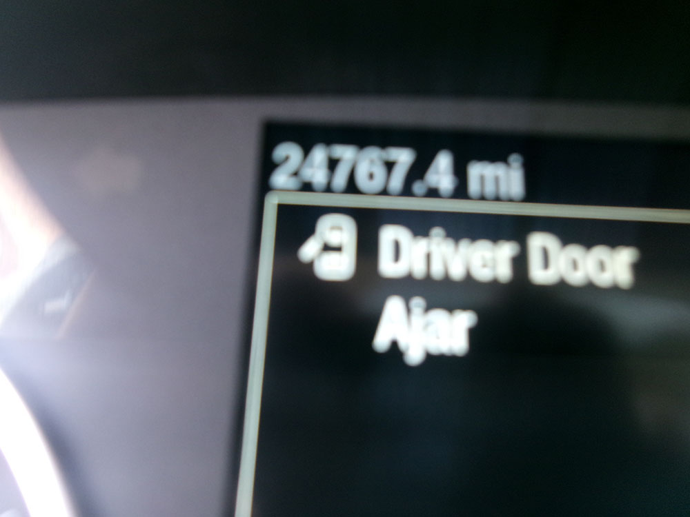 
								FORD ECOSPORT SE full									