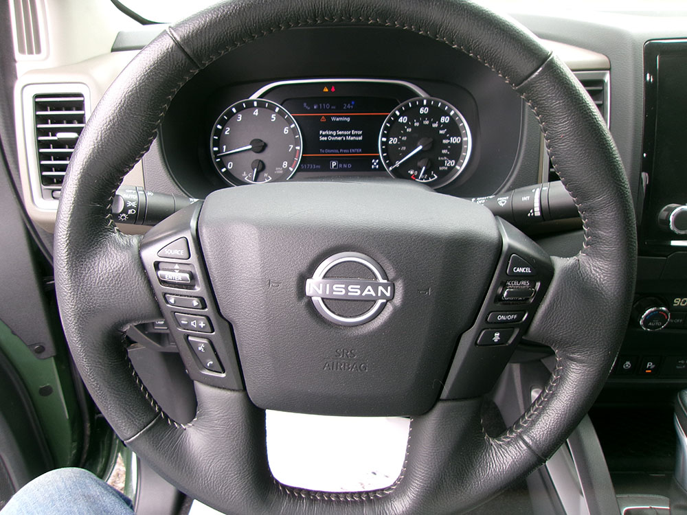 
								NISSAN FRONTIER SV CREW CAB full									