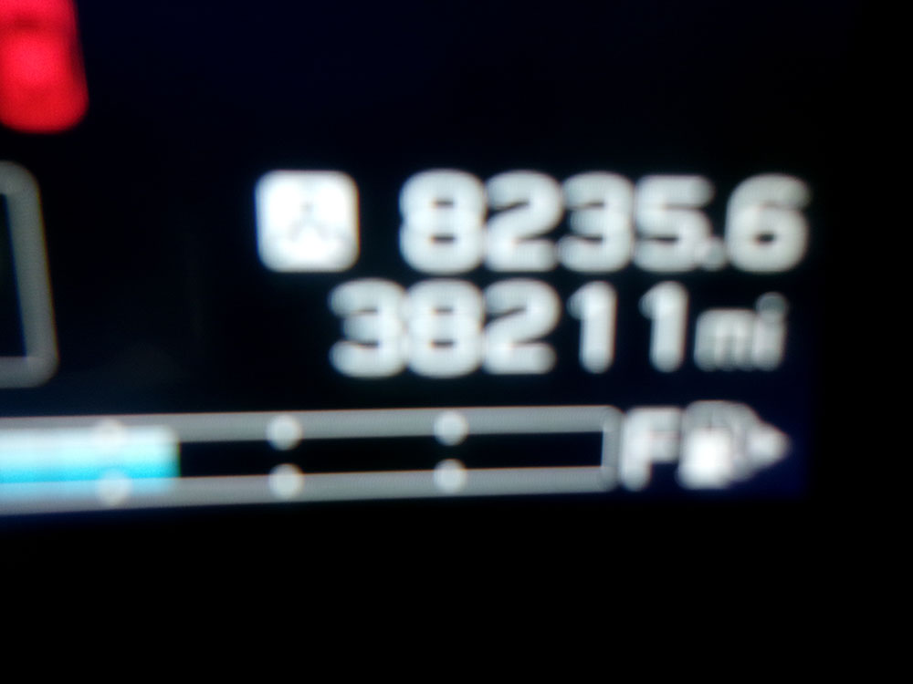 
								SUBARU CROSSTREK LIMITED full									