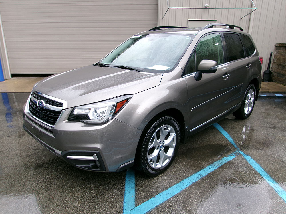 2017 Subaru Forester 2.5i Touring CVT's photo