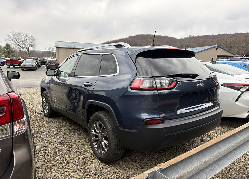 
								JEEP CHEROKEE LATITUDE PLUS full									