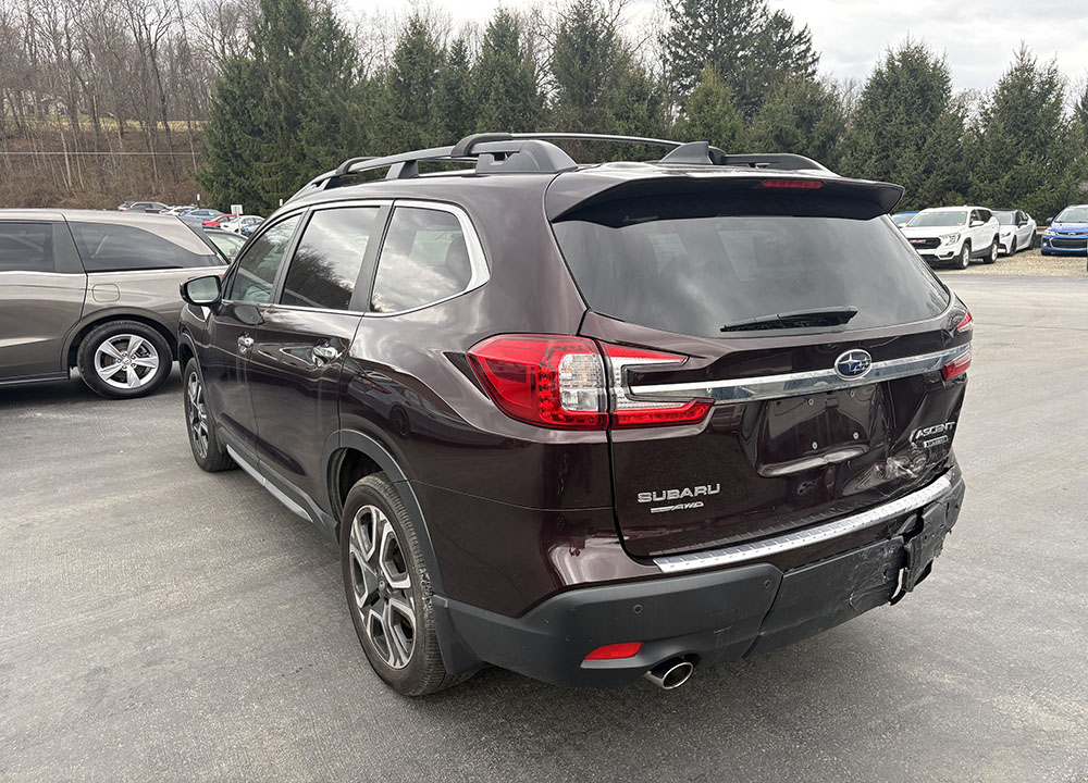 
								SUBARU ASCENT TOURING full									