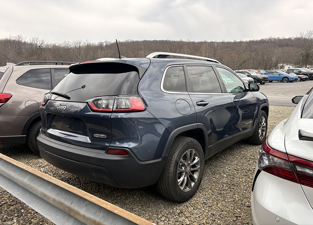 
								JEEP CHEROKEE LATITUDE PLUS full									