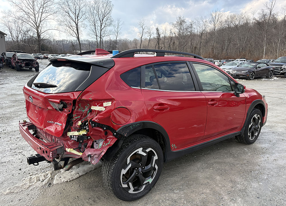 
								SUBARU CROSSTREK LIMITED full									