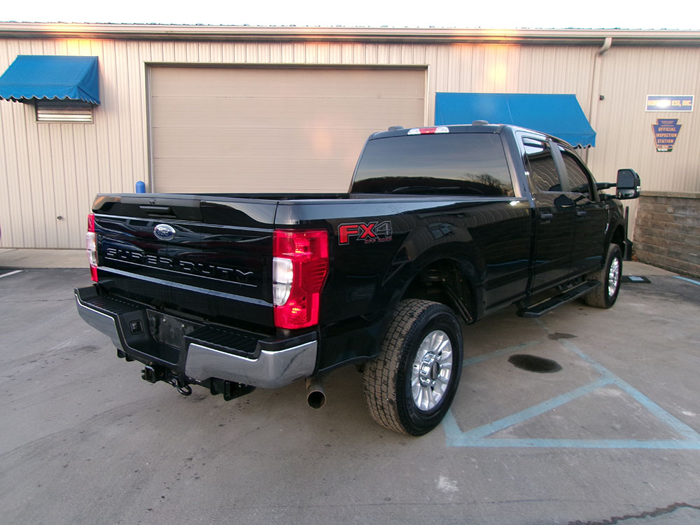
								FORD F-250 SD FX4 SUPER CREW CAB 8′ BED full									