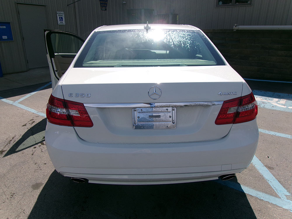 
								MERCEDES BENZ E-CLASS E350 full									