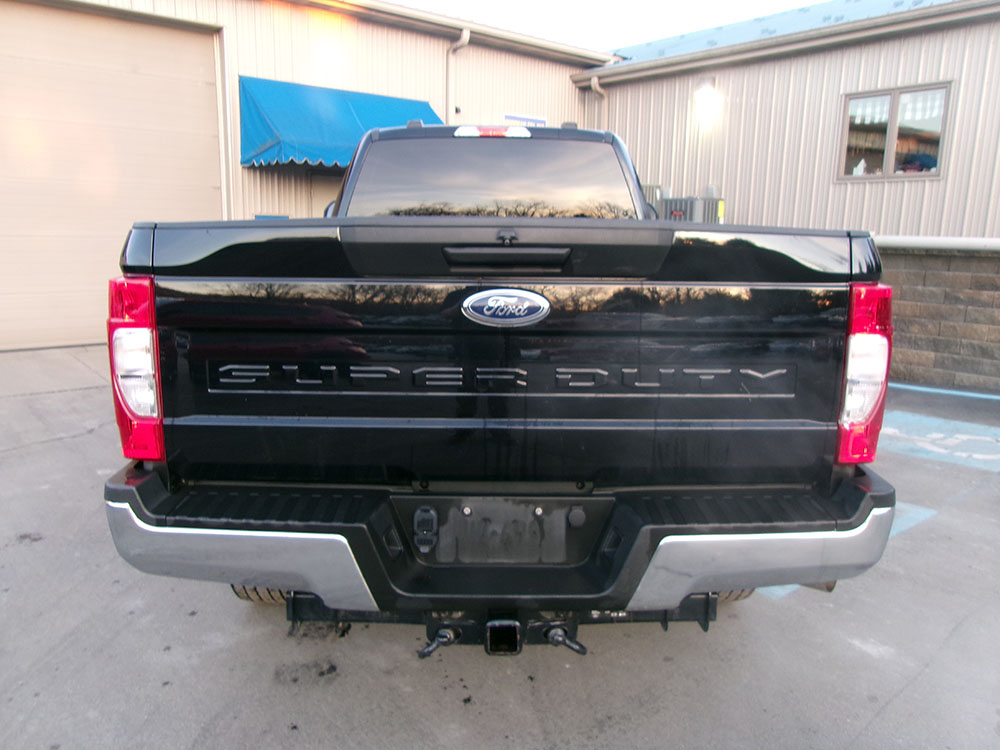 
								FORD F-250 SD FX4 SUPER CREW CAB 8′ BED full									
