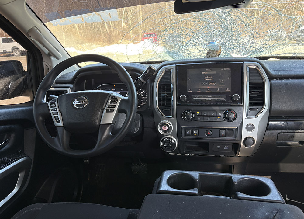 
								NISSAN TITAN SV CREW CAB full									
