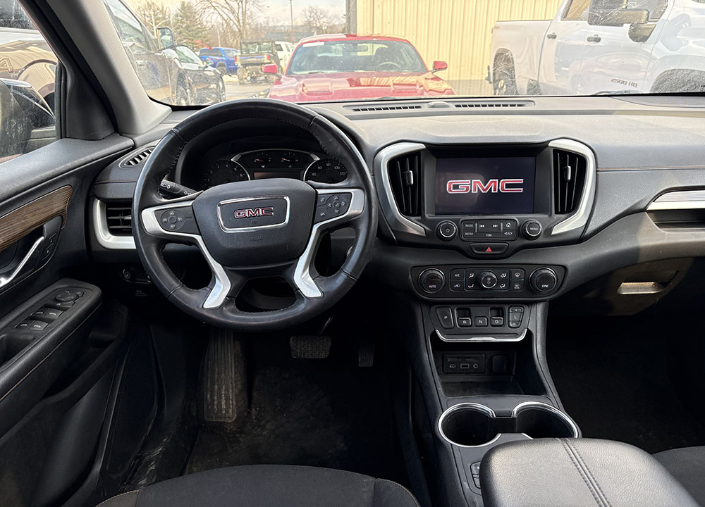 
								GMC TERRAIN SLE full									