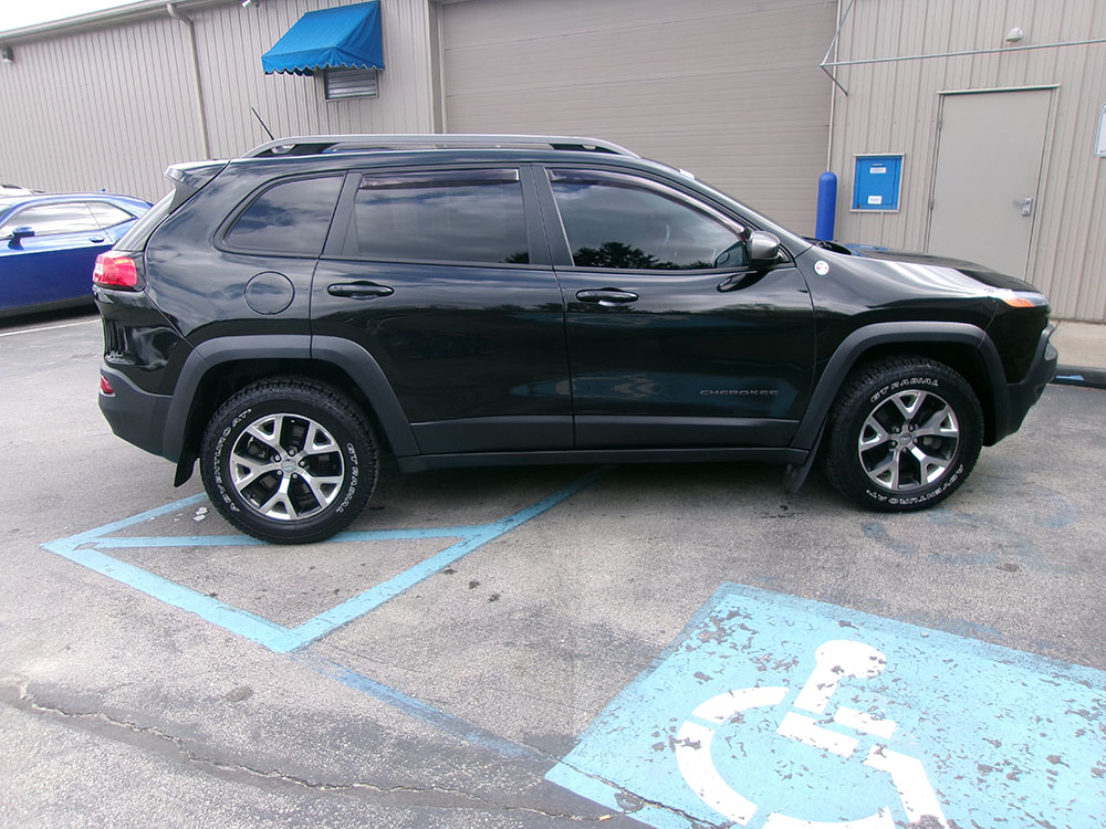 
								JEEP CHEROKEE TRAILHAWK full									